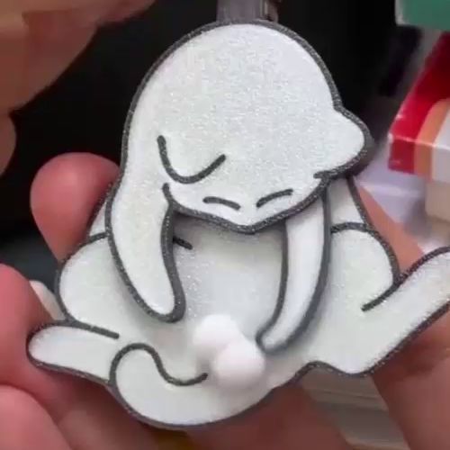 cat-1.mp4 Rotating Egg Cat Keychain