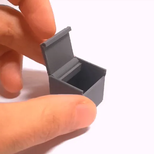 Click.gif Mini Box (print-in-place)