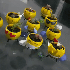 Emojis.gif Fichier STL Emojis Pot de fleurs・Design pour imprimante 3D à télécharger, spitdesigning