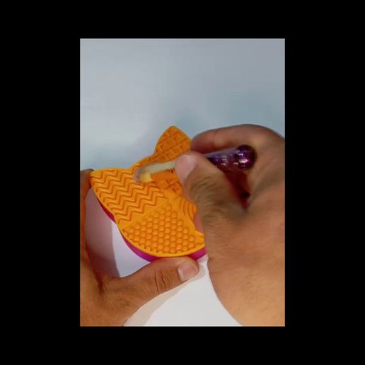 LIMPIADOR-GATO.mp4 CAT BRUSH CLEANER