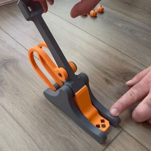 3D-Printed-Pumpkin-Catapult.mp4 Catapulte à citrouille imprimée en 3D