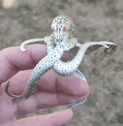 videogif1.gif STL file Alien-tentacles bracelet・3D printer model to download