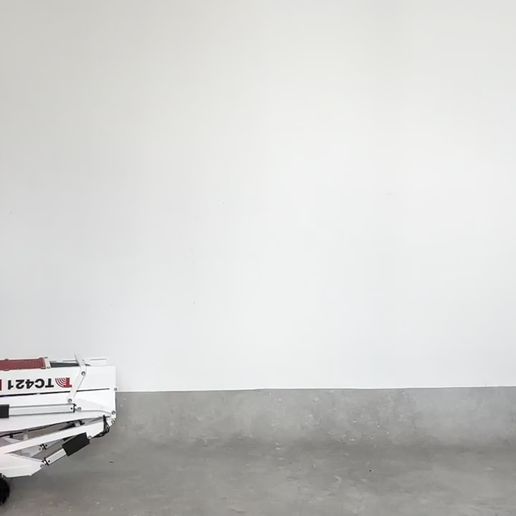 Tracked-converyer-belt-driving-and-unfolding.mp4 Tapete rolante móvel funcional com lagartas - escala 1:14