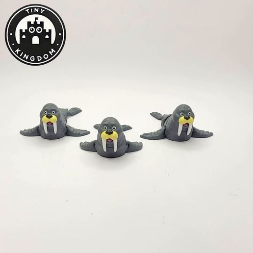 Flexi-Tiny-Walrus,-G1.mp4 Flexi Tiny Walrus, Gelenkige Zappelfigur, inklusive Schlüsselanhänger, inklusive 3mf